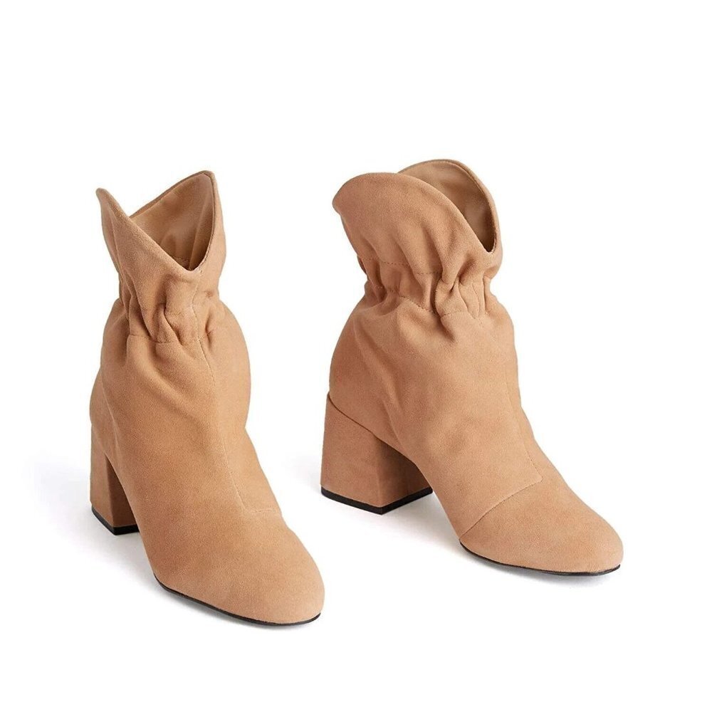 Schutz Women's Catarine Suede Gathered Ankle Bootie Size 8B‎